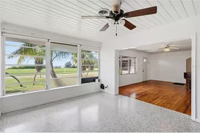 6240 Uplands Boulevard, Sarasota, FL 34243 - Photo 14