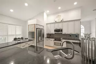 6660 St James Crossing, University Park, FL 34201 - Photo 18