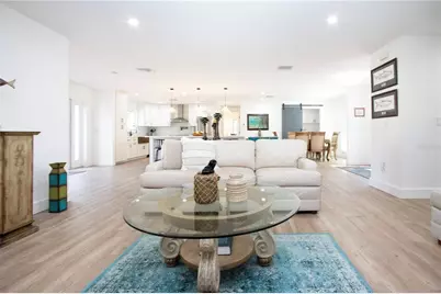 8607 50th Avenue W, Bradenton, FL 34210 - Photo 10