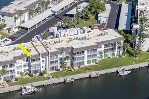 4390 Exeter Dr, Longboat Key, FL 34228 - Photo 46