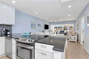 4390 Exeter Dr, Longboat Key, FL 34228 - Photo 16