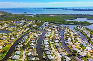 4911 Bimini Dr, Bradenton, FL 34210 - Photo 4