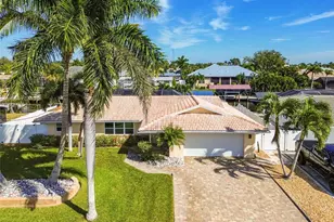 4911 Bimini Dr, Bradenton, FL 34210 - Photo 1