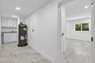 5624 Cape Leyte Dr, Sarasota, FL 34242 - Photo 46