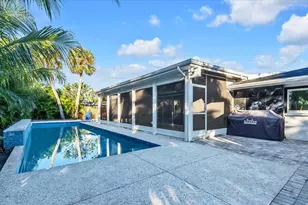 5624 Cape Leyte Dr, Sarasota, FL 34242 - Photo 54