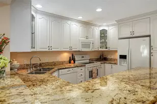 5055 Gulf of Mexico Dr, Longboat Key, FL 34228 - Photo 4