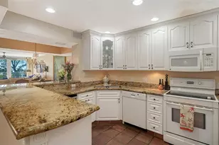 5055 Gulf of Mexico Dr, Longboat Key, FL 34228 - Photo 6