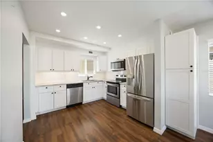 85 Strathmore Blvd, Sarasota, FL 34233 - Photo 8