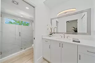 1684 Pintail Way, Sarasota, FL 34231 - Photo 22