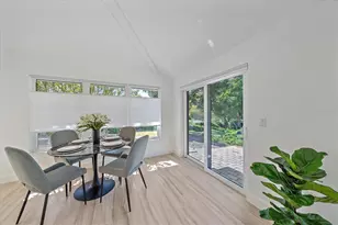 1684 Pintail Way, Sarasota, FL 34231 - Photo 16