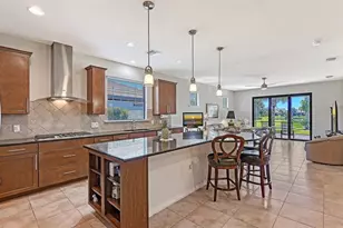 5341 Sundew Dr, Sarasota, FL 34238 - Photo 10