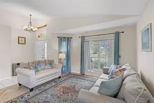 4640 Sanibel Way, Bradenton, FL 34203 - Photo 4