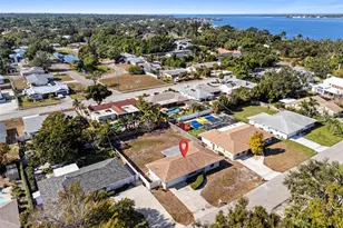 420 46th St NW, Bradenton, FL 34209 - Photo 32