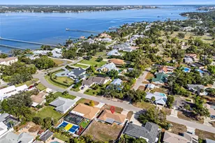 420 46th St NW, Bradenton, FL 34209 - Photo 34