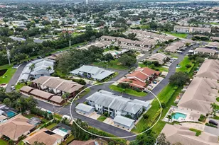 7210 27th Ave Dr W, Bradenton, FL 34209 - Photo 4