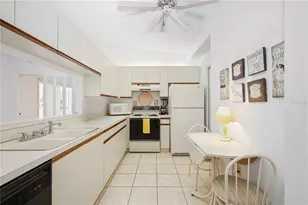 7407 29th Ave Dr W, Bradenton, FL 34209 - Photo 8