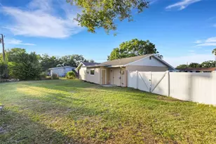 5356 Castleman Dr, Sarasota, FL 34232 - Photo 38