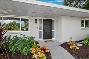 3142 Rose St, Sarasota, FL 34239 - Photo 4