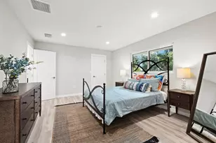 3142 Rose St, Sarasota, FL 34239 - Photo 20