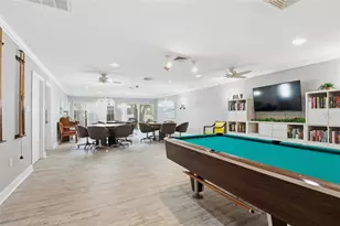 2447 Clubhouse Cir, Sarasota, FL 34232 - Photo 30