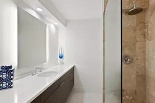 1770 Benjamin Franklin Dr, Sarasota, FL 34236 - Photo 24