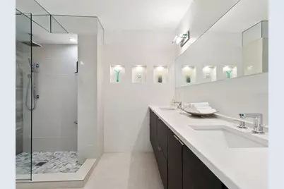 1770 Benjamin Franklin Drive #401, Sarasota, FL 34236 - Photo 22