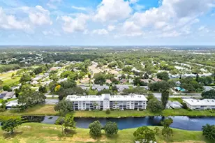 7461 W Country Club Dr N, Sarasota, FL 34243 - Photo 48