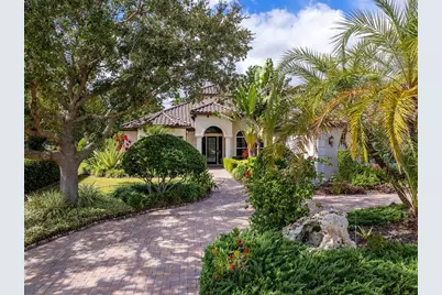 10528 Cheval Place, Lakewood Ranch, FL 34202 - Photo 10