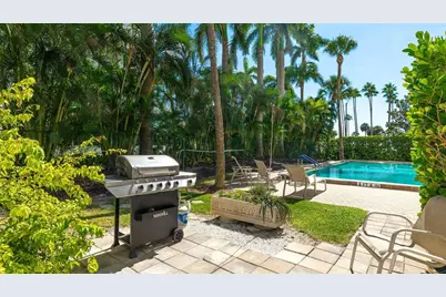 435 S Gulfstream Avenue #1004, Sarasota, FL 34236 - Photo 30