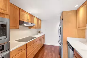 435 S Gulfstream Ave, Sarasota, FL 34236 - Photo 12