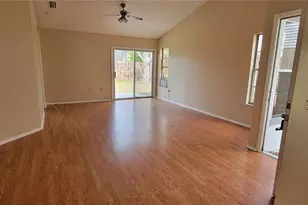 7810 Geneva Ln, Sarasota, FL 34243 - Photo 6