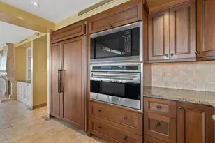 5400 Ocean Blvd, Sarasota, FL 34242 - Photo 10