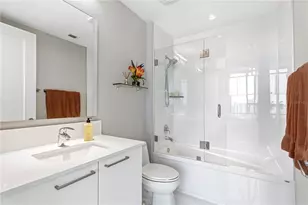 111 S Pineapple Ave, Sarasota, FL 34236 - Photo 18