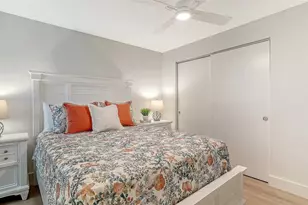 5950 Midnight Pass Rd, Sarasota, FL 34242 - Photo 14