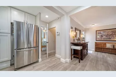 3530 Flores Avenue, Sarasota, FL 34239 - Photo 18