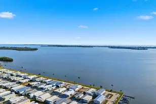 10315 Cortez Road W, Bradenton, FL 34210 - Photo 2