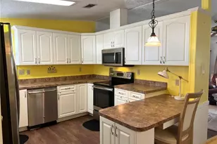 559 Fleetwood St, North Port, FL 34287 - Photo 10