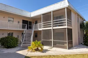400 Base Ave E, Venice, FL 34285 - Photo 4