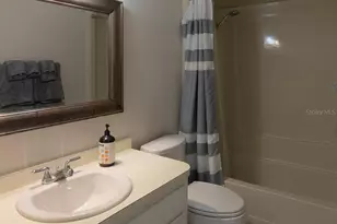 400 Base Ave E, Venice, FL 34285 - Photo 12