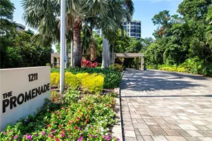 1211 Gulf of Mexico Dr, Longboat Key, FL 34228 - Photo 2
