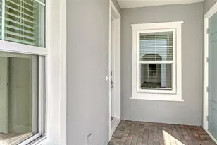 18131 Franklin Park Ct, Venice, FL 34293 - Photo 2