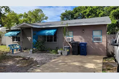 5718 15th Street W, Bradenton, FL 34207 - Photo 2