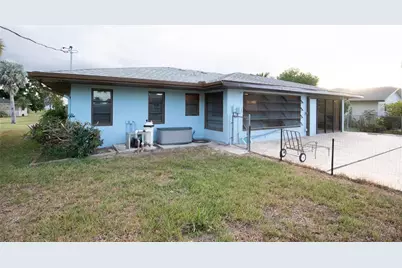 128 Bedford Drive NE, Port Charlotte, FL 33952 - Photo 6