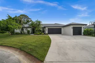 4252 Boswell Pl, Sarasota, FL 34241 - Photo 2