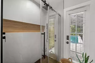 4252 Boswell Pl, Sarasota, FL 34241 - Photo 32