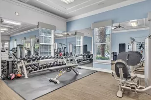 2830 Oriole Dr, Sarasota, FL 34243 - Photo 56