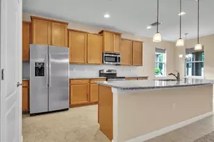 2830 Oriole Dr, Sarasota, FL 34243 - Photo 14