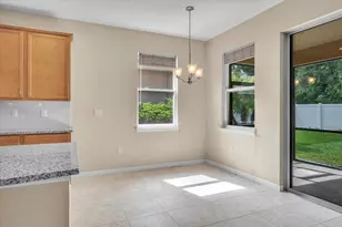 2830 Oriole Dr, Sarasota, FL 34243 - Photo 20