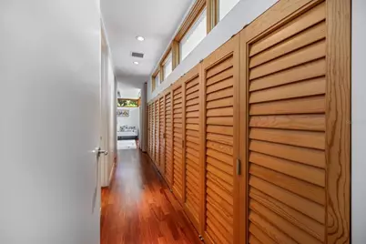 1739 Cherokee Drive, Sarasota, FL 34239 - Photo 10