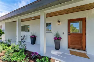 8245 Longbay Blvd, Sarasota, FL 34243 - Photo 4